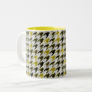 Caneca De Café Em Dois Tons Xadrez Glen. Preto e mostarda.