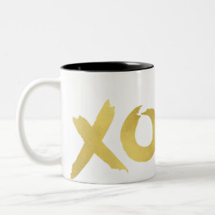 Caneca De Café Em Dois Tons XOXO Dourado Moderno Falso Brilho de Folha Glam Ch