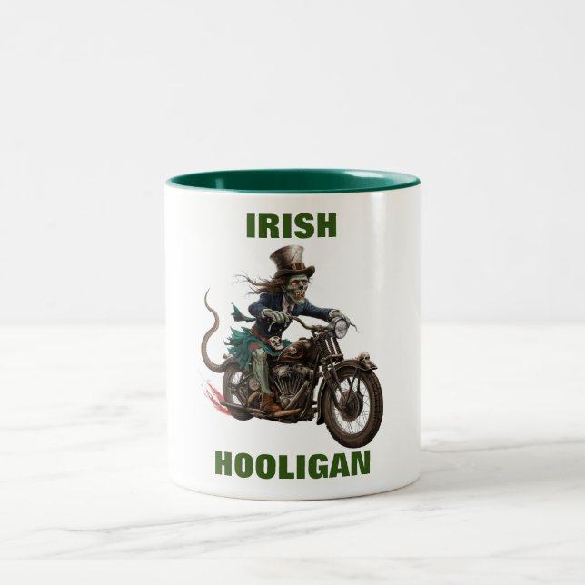 Caneca De Café Em Dois Tons Zombie Irish Hooligan Mug (Centro)