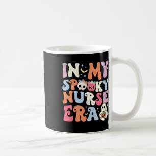Caneca De Café Em Minha Enfermeira Spooky Era Halloween Groovy Wi