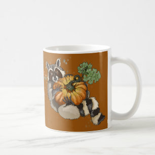 Caneca De Café Em um outono da abóbora do guaxinim do rolo