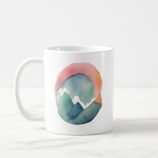 Caneca De Café Embraço de Dawn nas montanhas