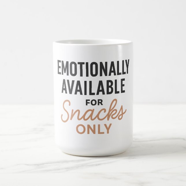 Caneca De Café Emotionally Available for Snacks Only (Centro)