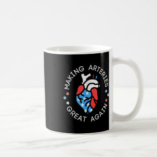 Caneca De Café Enfermeira cardíaca do 4 de julho tornando as arté