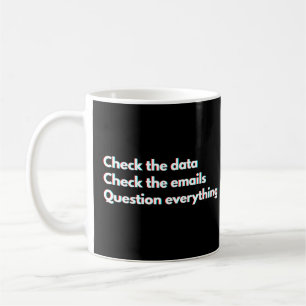 Caneca De Café Engenheiros de Dados E Cientista de Dados Divertid
