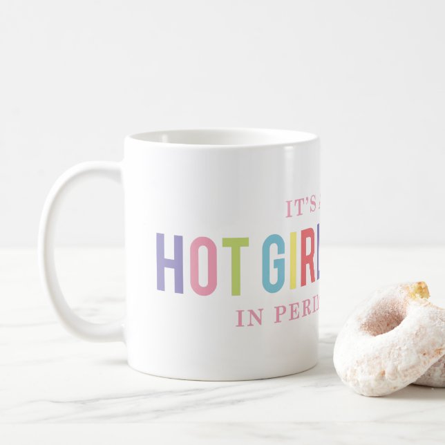 Caneca De Café Engraçada Garota Quente de Verão Perimenopause Mug (Com Donut)