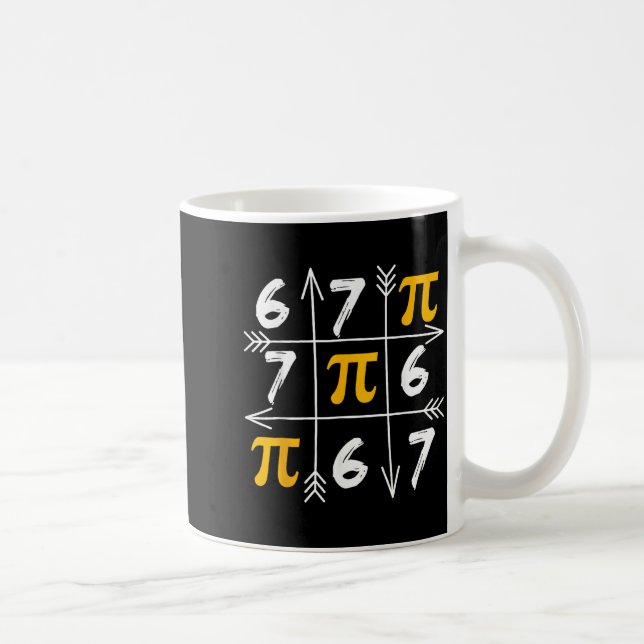 Caneca De Café Engraçado 67 seis sete dia 3.14 matemática meme nú (Direita)