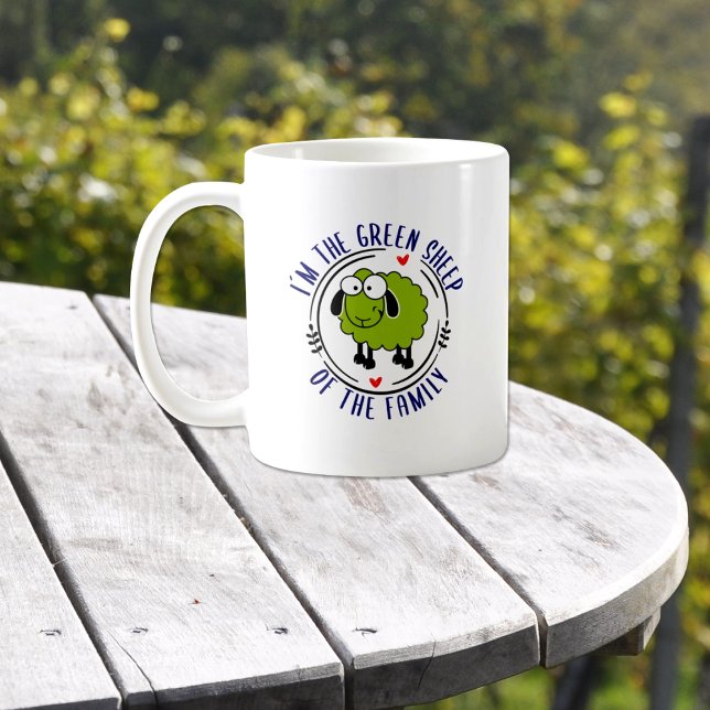 Caneca De Café Engraçado A Ovelha Verde da Família, Verde (Criador carregado)