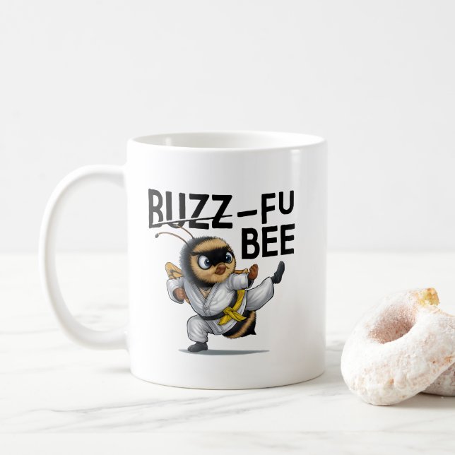 Caneca De Café Engraçado Buzz-Fu Bee Artes Marciais (Com Donut)