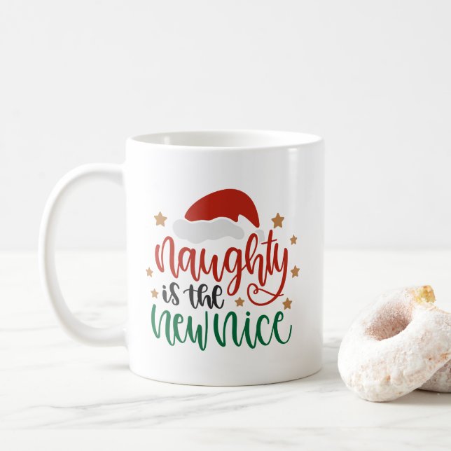 Caneca De Café Engraçado Cama De Natal É Novo (Com Donut)