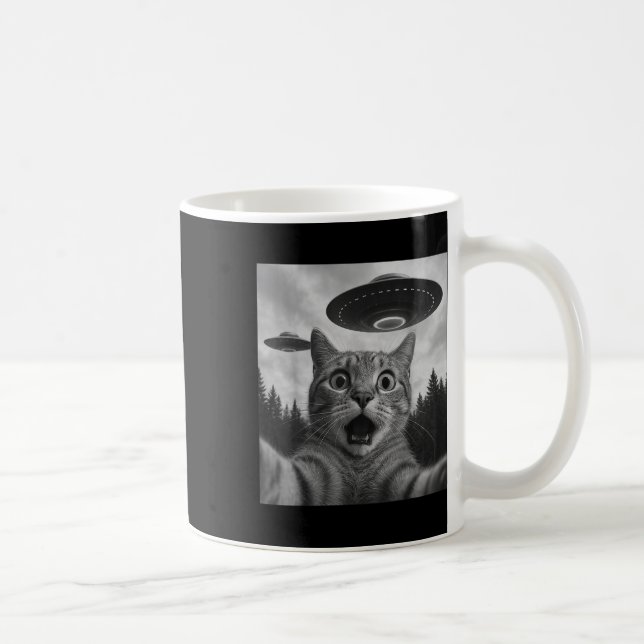 Caneca De Café Engraçado Gato Selfie Com Ufos (Direita)