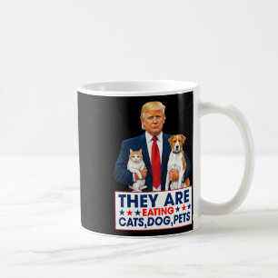Caneca De Café Engraçado que eles estão comendo os cães os gatos 