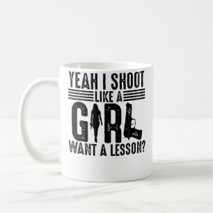 Caneca De Café Engraçado Sim Eu Atiro Como Uma Garota Arma Legal