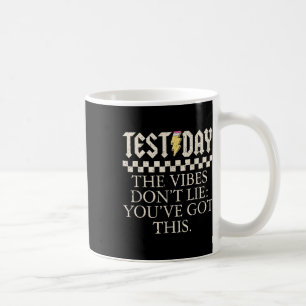 Caneca De Café Engraçados Professores Do Dia De Teste As Víblias