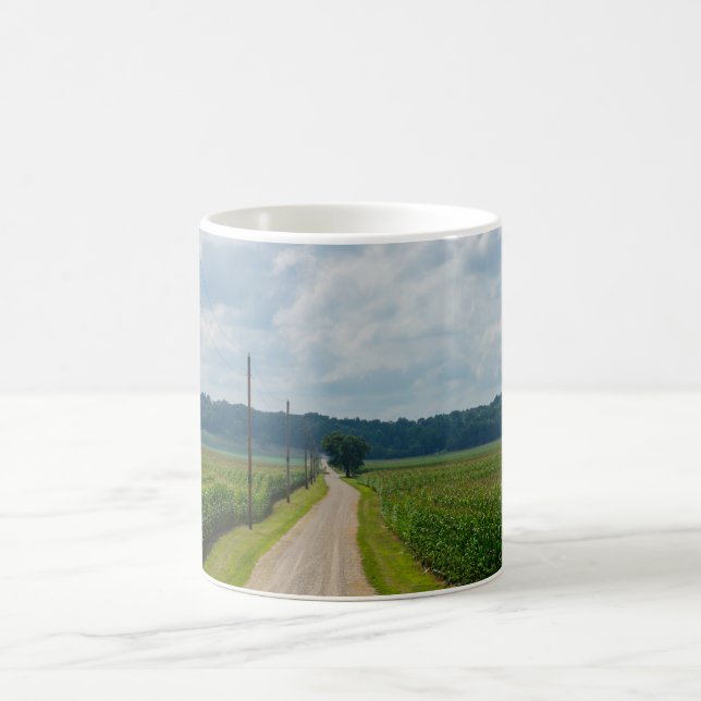 Caneca De Café Entre Campos De Milho Coffee Mug (Centro)