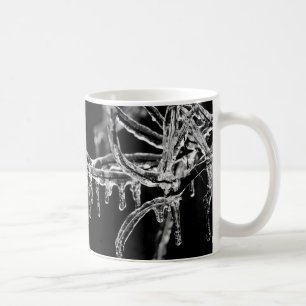 Caneca De Café entre no inverno gelado