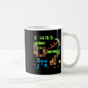 Caneca De Café Era um jogador de pixel de 6 7 anos no aniversário