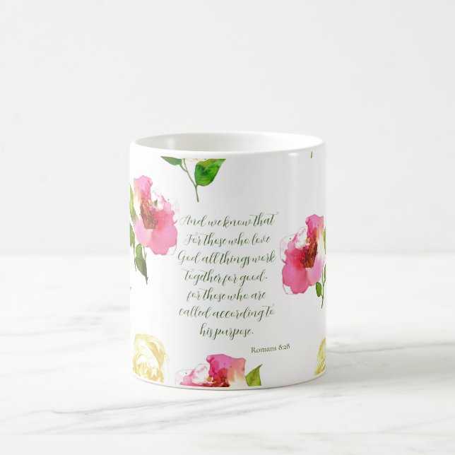 Caneca De Café Escritura Floral Romanos 8:28 (Centro)