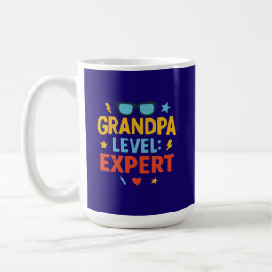 Caneca De Café especialista nível avô (estilo desenho animado)