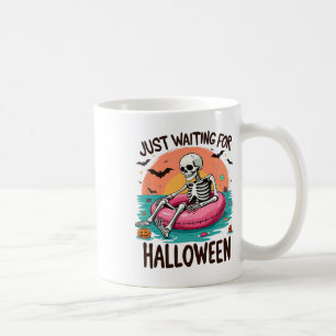 Caneca De Café Esperando pelo Humor do Esqueleto do Halloween