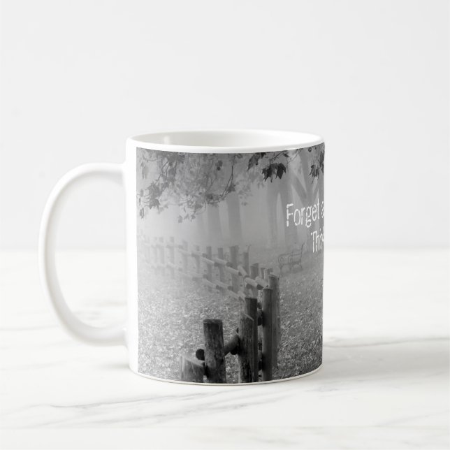 Caneca De Café Esqueça a Caixa, Pense Fora - Bancos de Parque (Esquerda)