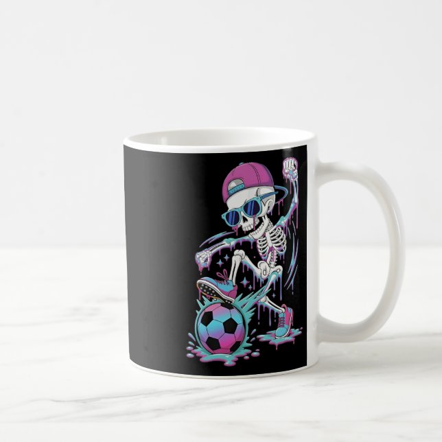 Caneca De Café Esqueleto de chuteira com efeito neon Grafite Rua  (Direita)