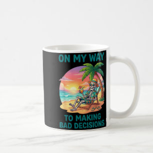 Caneca De Café Esqueleto engraçado a caminho de tomar más decisõe