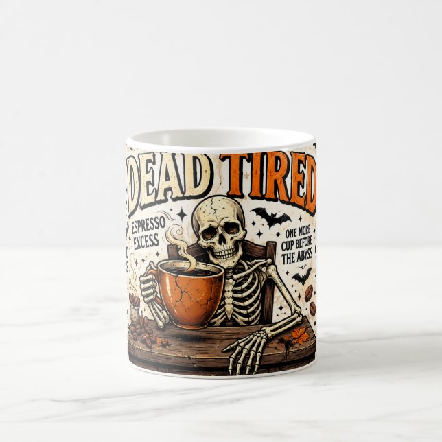 Caneca de Café Esqueleto Morto de Cansaço (Centro)