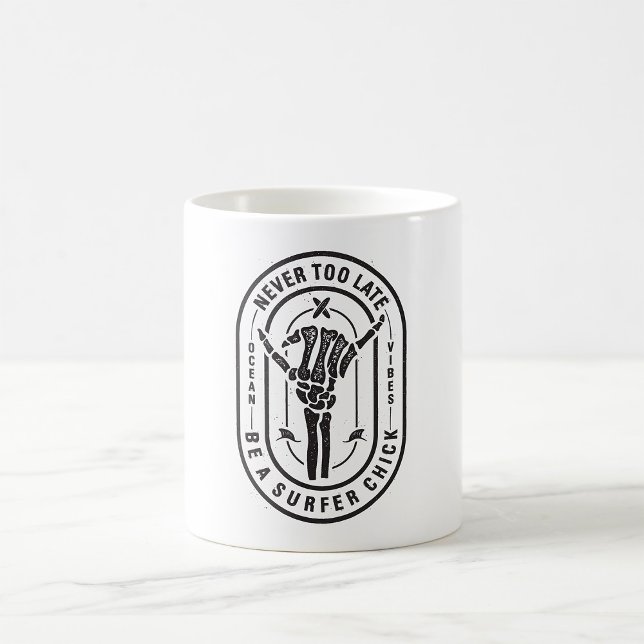 Caneca De Café Esqueleto Nunca Demorado Sobreviver A Víblias Do O (Criador carregado)