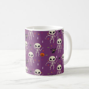 Caneca De Café Esqueletos Fofos Padrão de Halloween Roxo