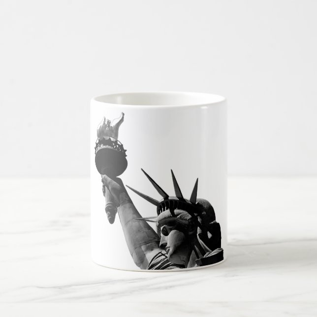 Caneca De Café Estátua da Liberdade Preto e Branco (Centro)