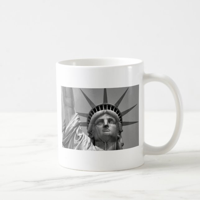 Caneca De Café Estátua Negra e Branca da Liberdade em Nova Iorque (Direita)