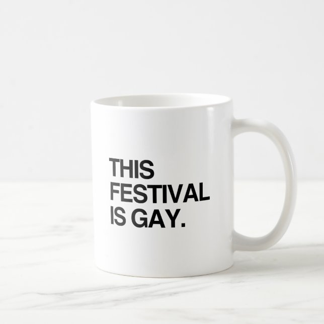 Caneca De Café Este festival é gay (Direita)