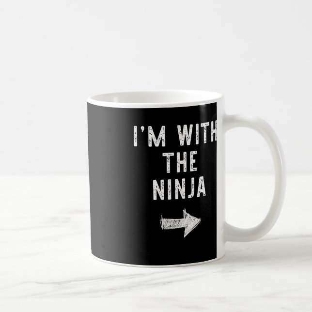 Caneca De Café Estou com o golpe de fantasia de Ninja (Direita)
