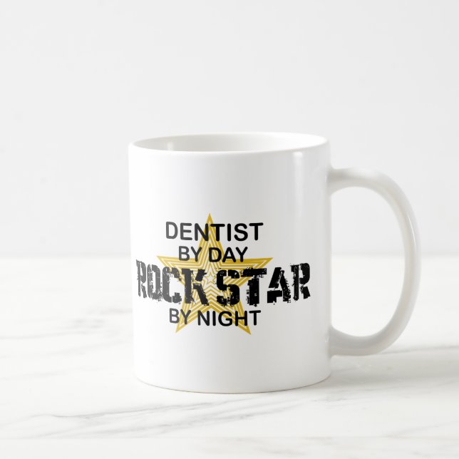 Caneca De Café Estrela do rock do dentista em a noite (Direita)