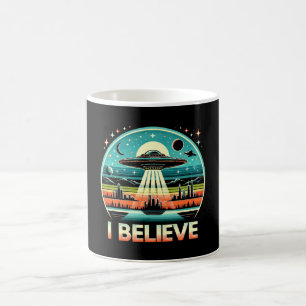 Caneca De Café Eu acredito - OVNI