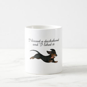 Caneca De Café Eu beijei um Dachshund e eu gostei d de agredir