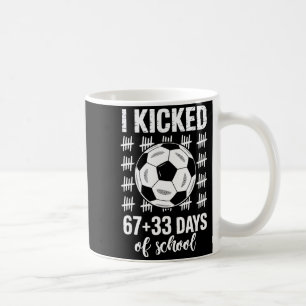 Caneca De Café Eu Chutei 67 33 Dias De Escola Meninos De Futebol