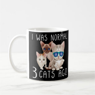 Caneca De Café Eu Era Normal Há 3 Gatos