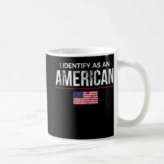 Caneca De Café Eu identifico-me como um americano sem identidade  (Direita)