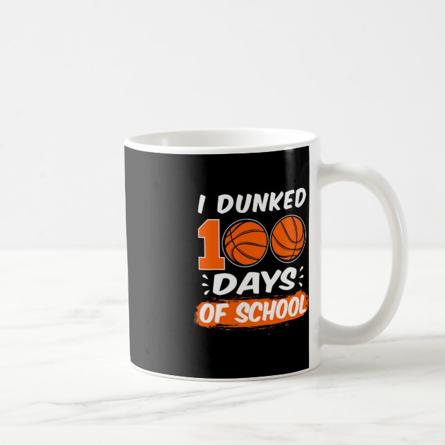 Caneca De Café Eu mergulhei 100 dias de basquete escolar (Direita)