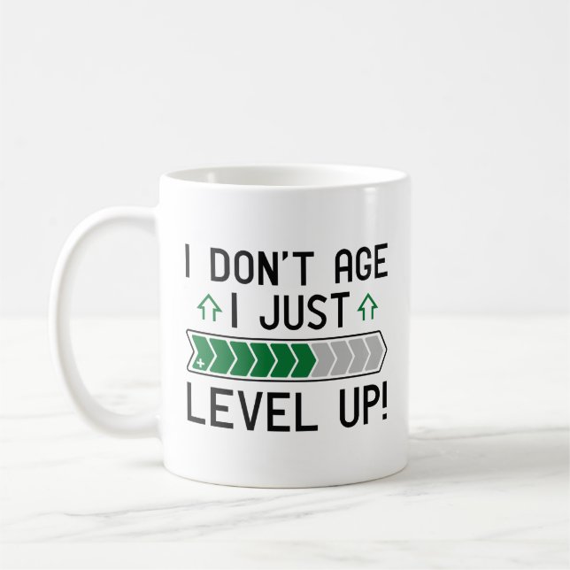 Caneca De Café Eu não envelheci Eu apenas me nivelo (Esquerda)