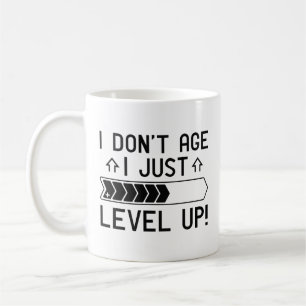 Caneca De Café Eu não envelheci Eu apenas me nivelo