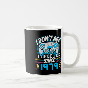 Caneca De Café Eu não envelheci eu me nivelo desde 1979 jogando 4