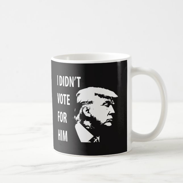 Caneca De Café Eu não votei em Trump (Direita)