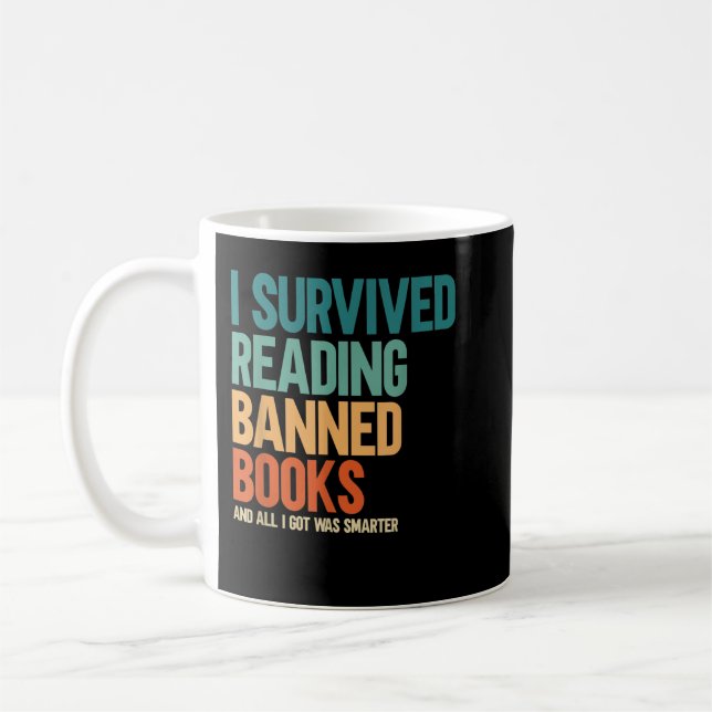 Caneca De Café Eu Sobrevivi Ao Ler Livros Banidos Em Livraria (Esquerda)
