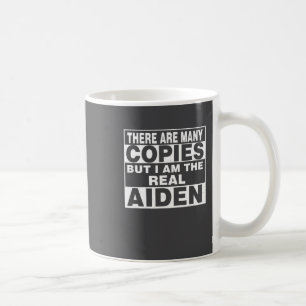 Caneca De Café Eu Sou Uma Camisa Divertida Aiden Engraçado D