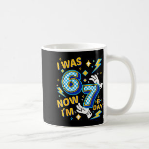 Caneca De Café Eu tinha 6 anos agora eu tenho 7 anos xadrez anive