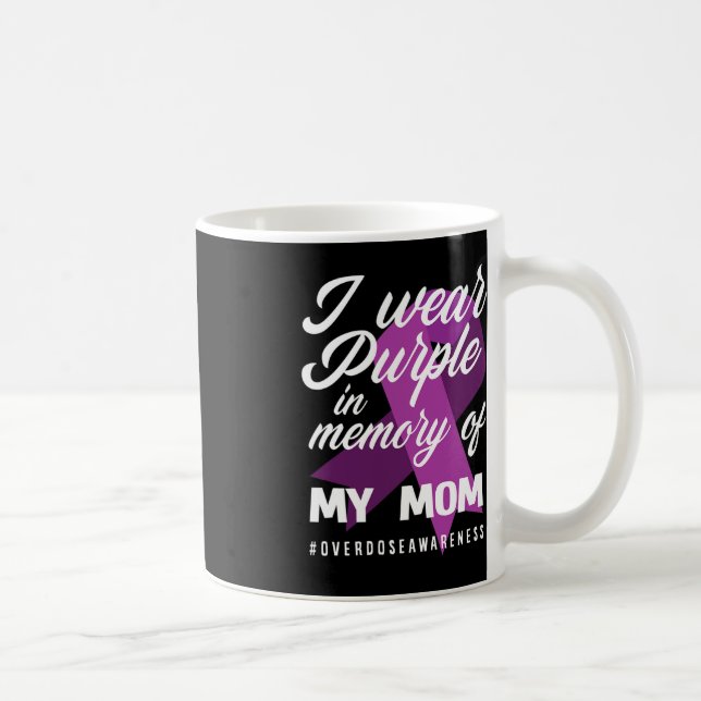 Caneca De Café Eu Visto Roxo Na Memória Para A Sobredosagem Da Mi (Direita)