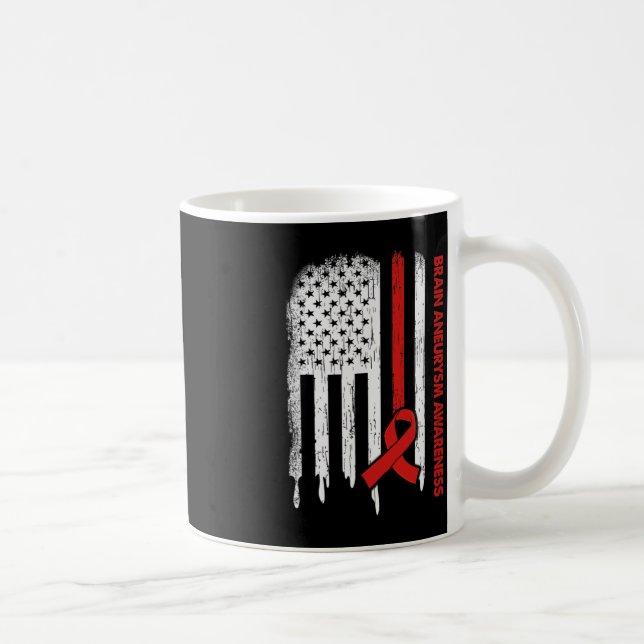Caneca De Café EUA Flag Burgundy Ribbon Brain Aneurysm Sensibiliz (Direita)